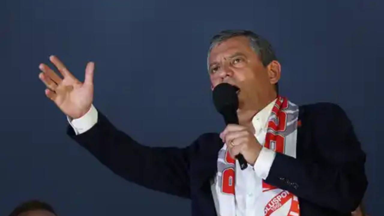 CHP lideri Özel’den TELE1’e kayyum kararına tepki!