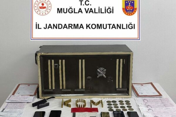 Tefeci operasyonunda baba ve 2 oğlu tutuklandı