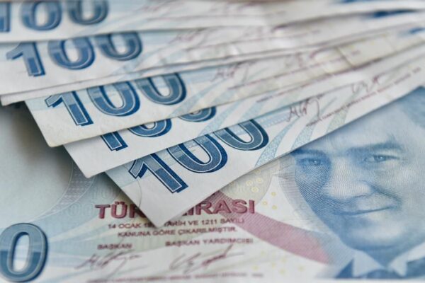KKM hesap bakiyelerindeki düşüş devam ediyor