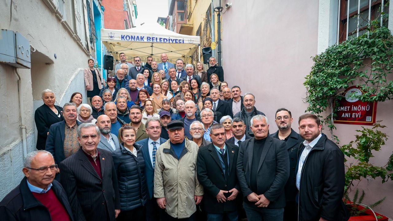 İsmet İnönü Konak’ta anıldı!
