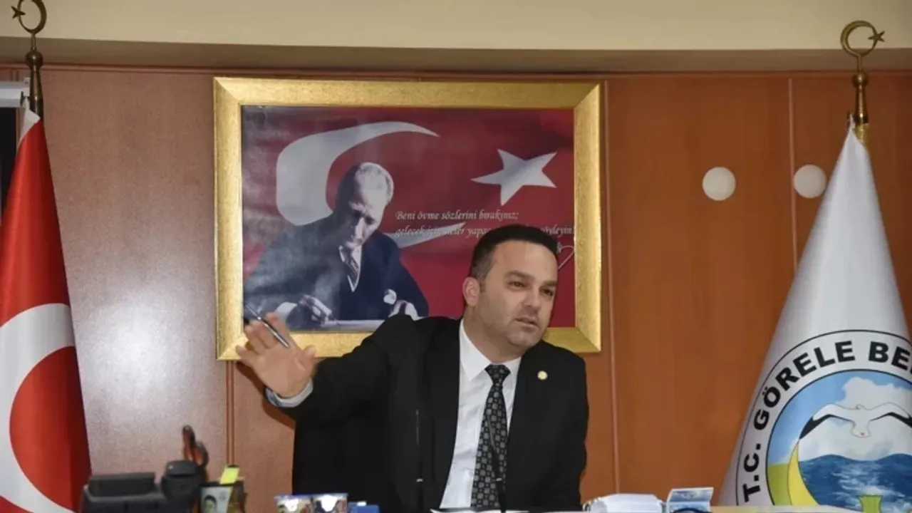 Hasbi Dede kesin ihraç talebiyle disipline sevk edildi