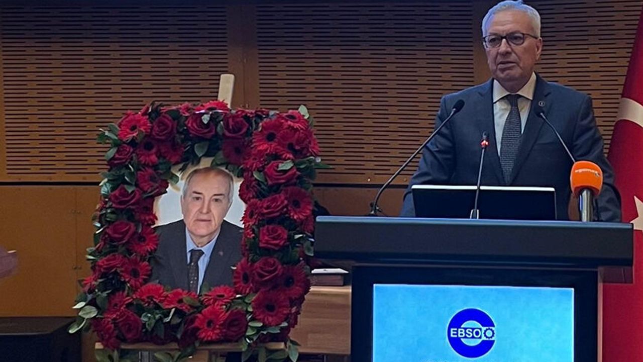 İş Bankası YK Başkanından Bali’den gençlere: Allah yardımcınız olsun!
