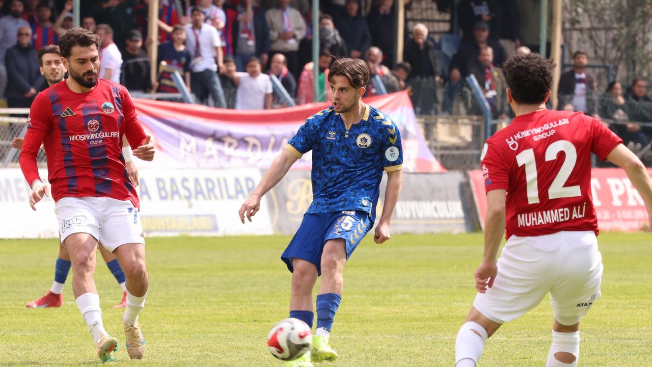 Menemen FK, evinde kaybetti!