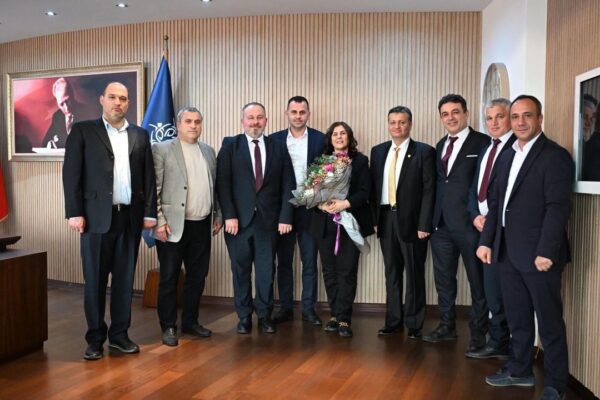 Çerçioğlu’na Nazilli Şoförler ve Otomobilciler Oda... Çerçioğlu’na Nazilli Şoförler ve Otomobilciler Oda...