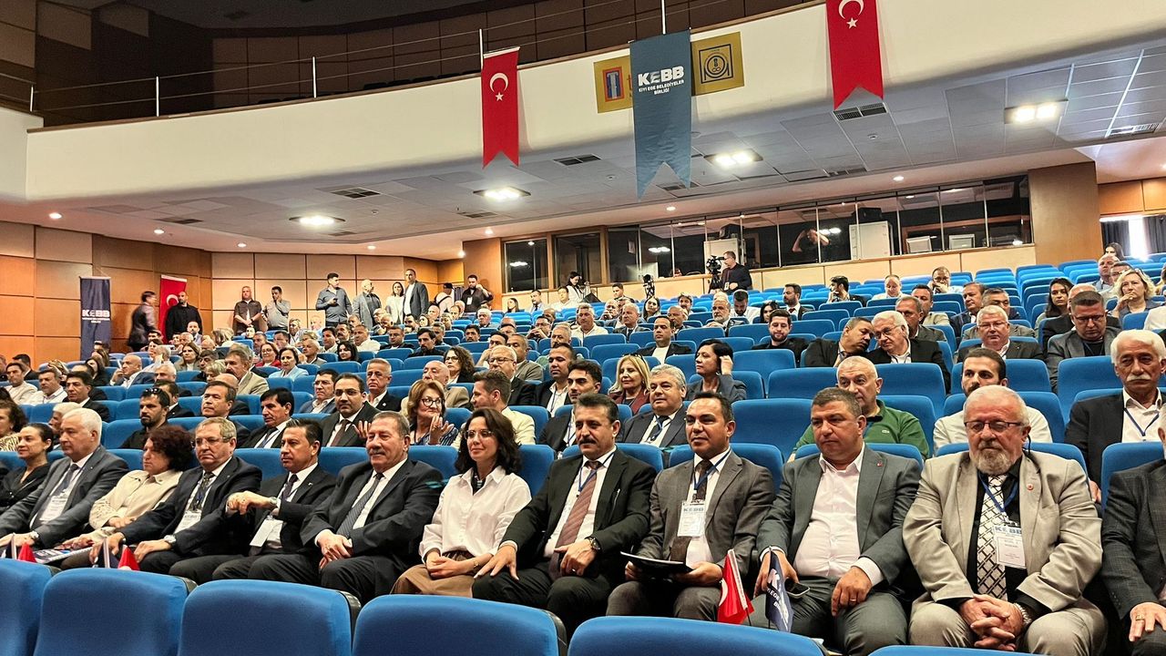 Kıyı Ege’de seçimler tamam: Kim/hangi görevlere getirildi?