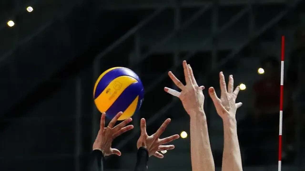 Karşıyaka voleybolda altyapıya döndü