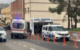 Akrabalar arasında taşlı sopalı kavga: 1 ölü, 3 ya... Akrabalar arasında taşlı sopalı kavga: 1 ölü, 3 ya...