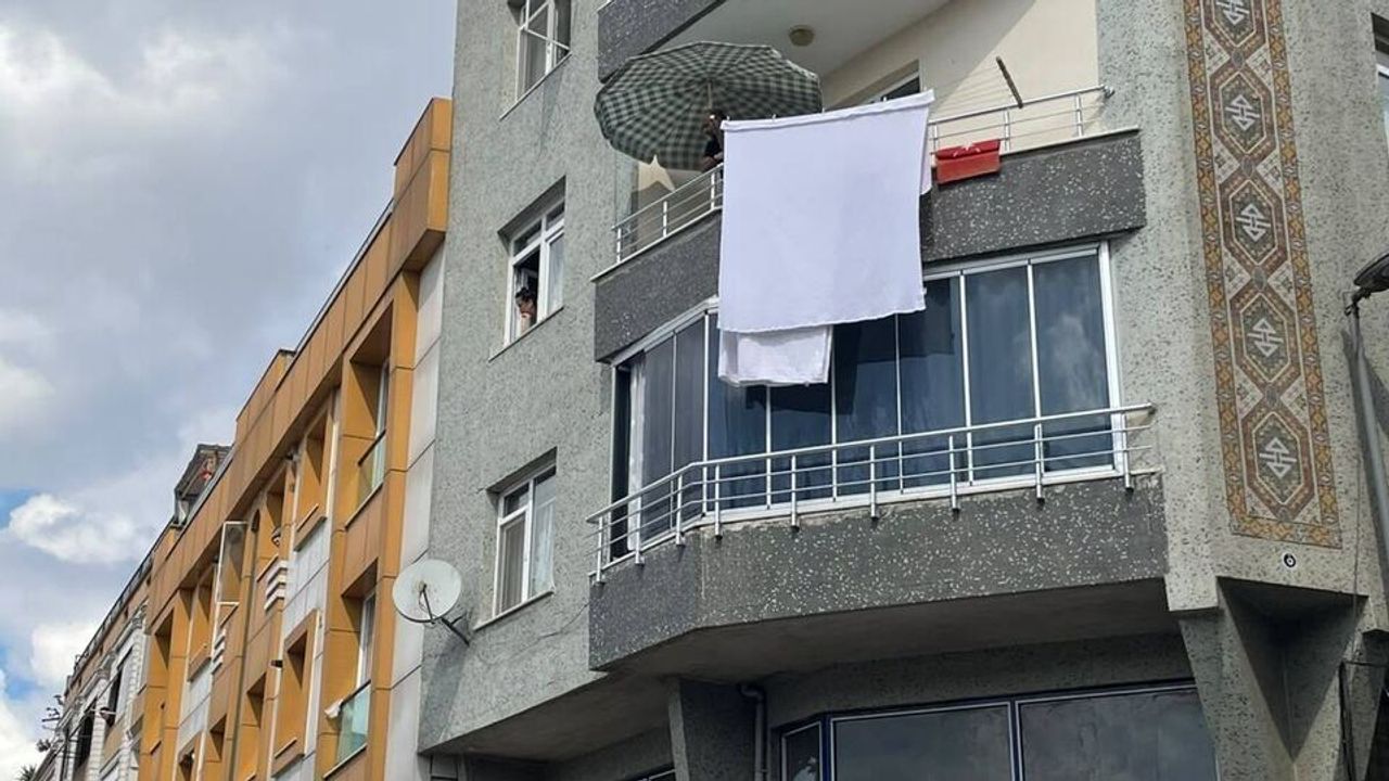 Balkon temizliği ölümle sonuçlandı