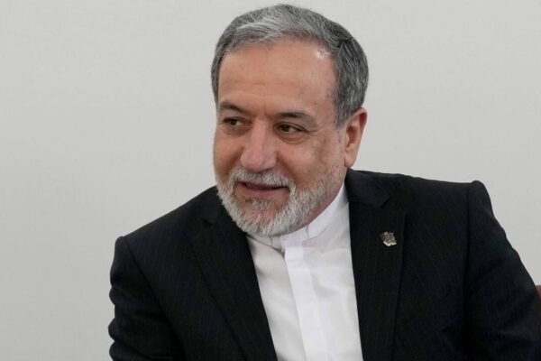 İran Dışişleri Bakanı Arakçi’den ABD’ye çağrı İran Dışişleri Bakanı Arakçi’den ABD’ye çağrı