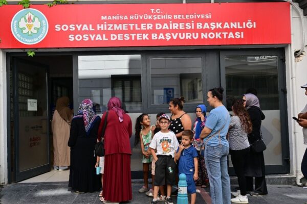 Manisa Şehir Kartı ile 10 Bin Öğrenciye 30 Milyon ...